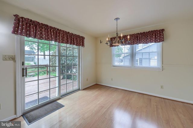 33 WOODLAND AVE, Lititz, PA 17543