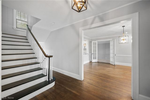 2924 Brighton Road, Shaker Heights, OH 44120