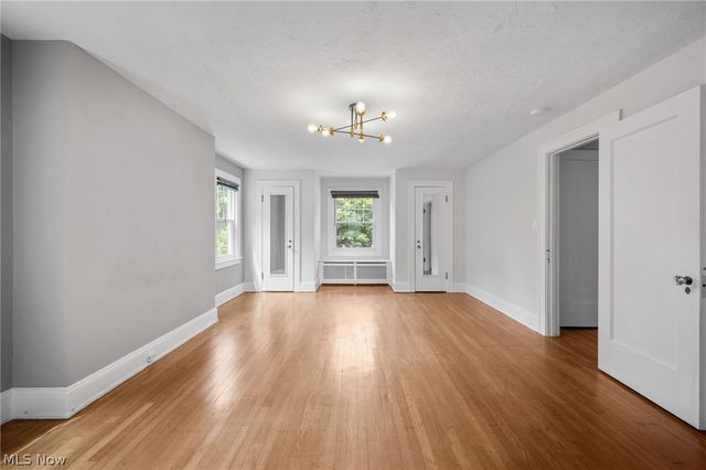 2924 Brighton Road, Shaker Heights, OH 44120