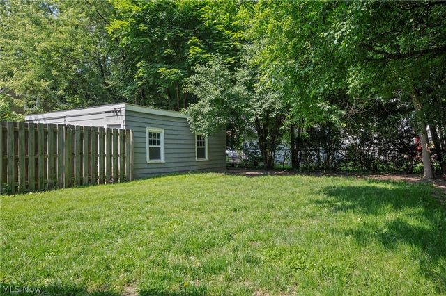2924 Brighton Road, Shaker Heights, OH 44120