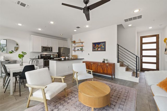 6409 Berkman DR 6, Austin, TX 78723