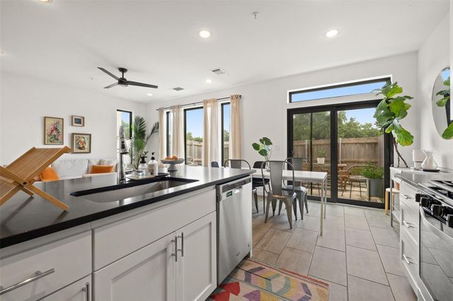 6409 Berkman DR 6, Austin, TX 78723