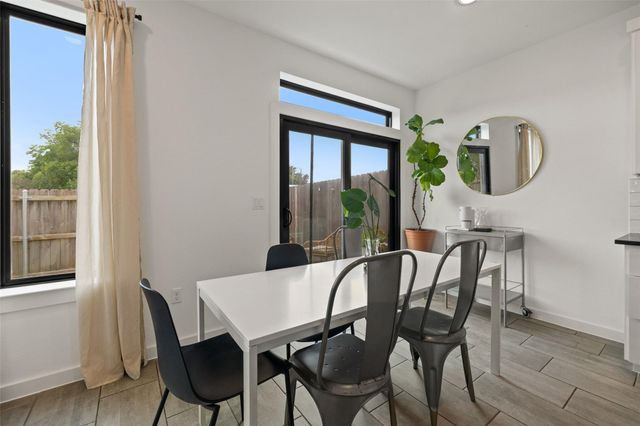 6409 Berkman DR 6, Austin, TX 78723