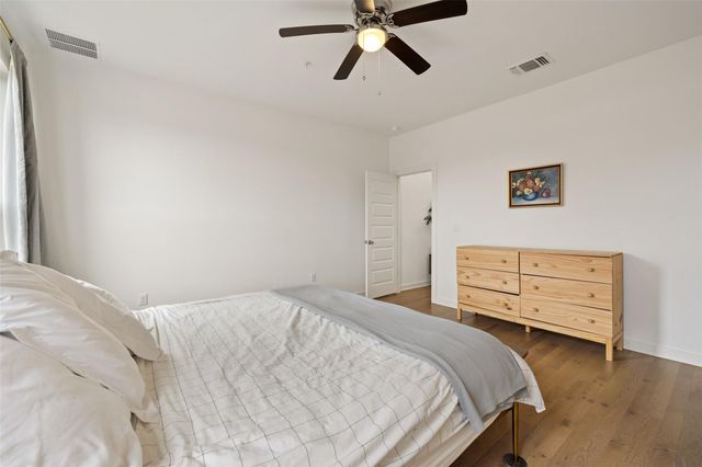 6409 Berkman DR 6, Austin, TX 78723