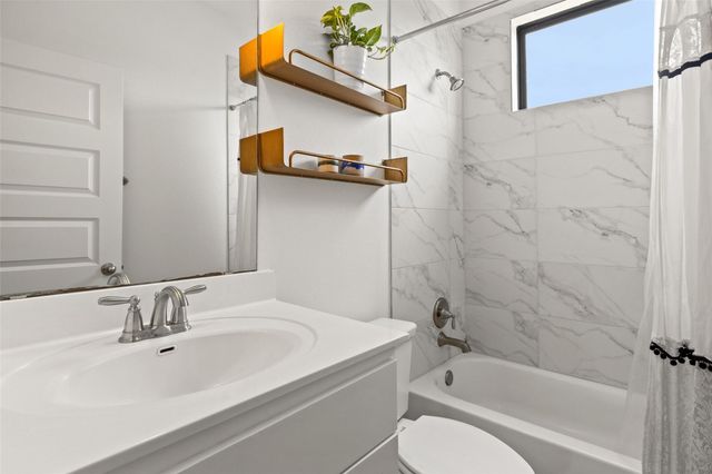 6409 Berkman DR 6, Austin, TX 78723