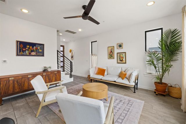 6409 Berkman DR 6, Austin, TX 78723