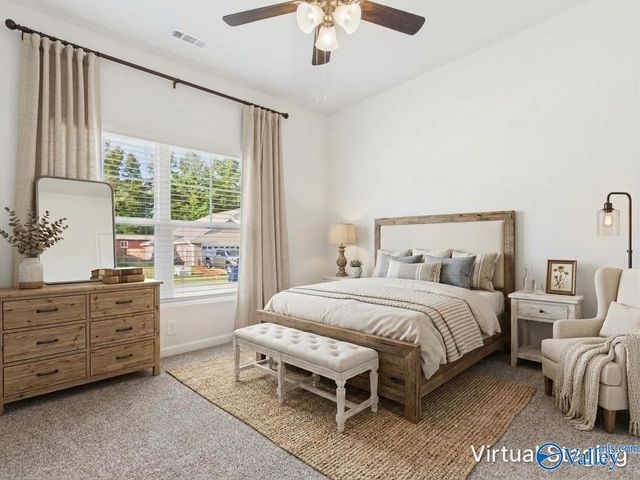 6139 Feather Way SE, Owens Cross Roads, AL 36763