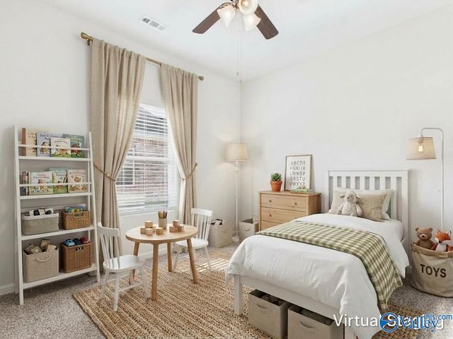 6139 Feather Way SE, Owens Cross Roads, AL 36763