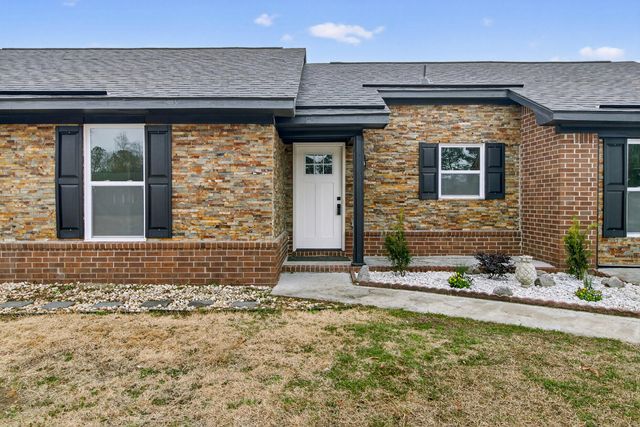 215 Horseshoe Drive, Goose Creek, SC 29445