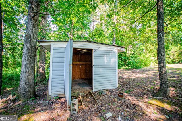 698 Goolsby Road, Carrollton, GA 30117