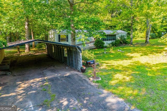 698 Goolsby Road, Carrollton, GA 30117
