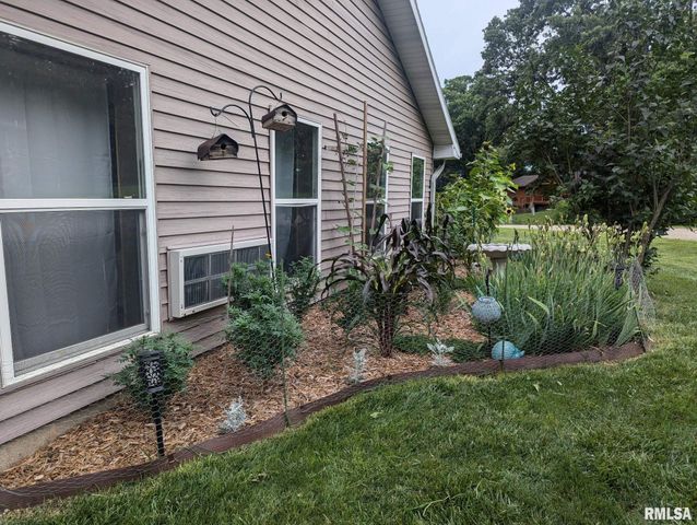 112 SIOUX Drive, Sparland, IL 61565