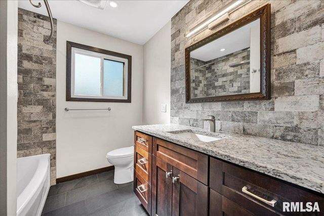 112 SIOUX Drive, Sparland, IL 61565