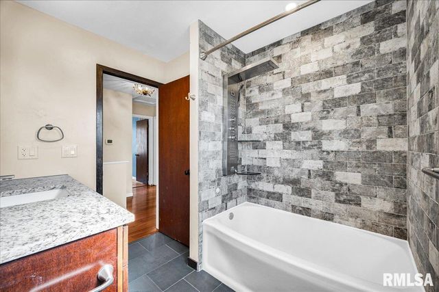 112 SIOUX Drive, Sparland, IL 61565