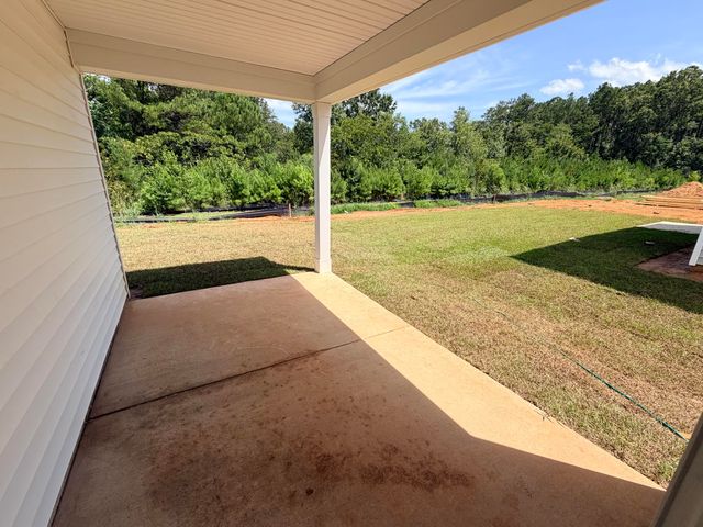 1232 Carriage Wood Circle, Ridgeville, SC 29472
