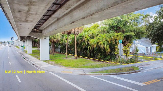 1189 NW 26 St, Miami, FL 33127