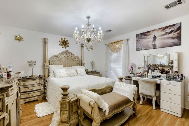 1021 Traci Michelle DR, Pflugerville, TX 78660