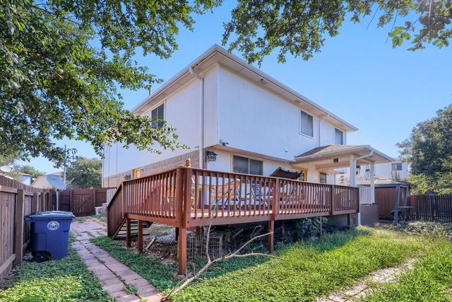 1021 Traci Michelle DR, Pflugerville, TX 78660
