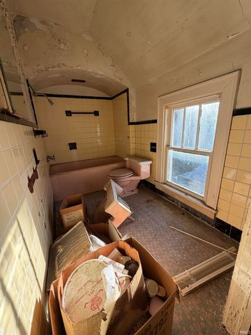 301 E 5th Street, Peru, IN 46970