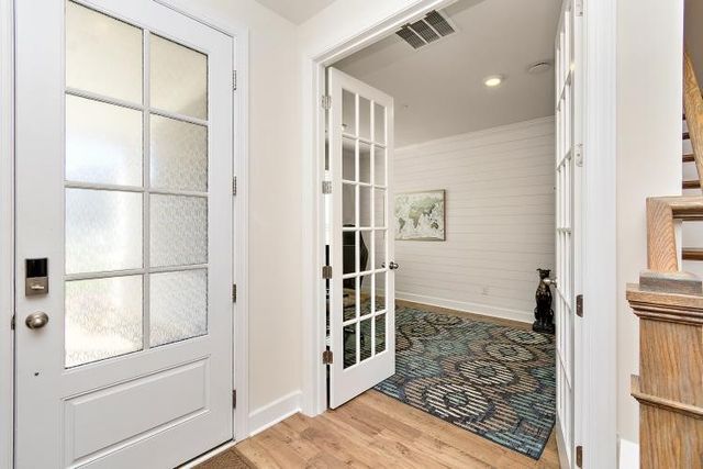 229 Pin High Dr, Mount Juliet, TN 37122