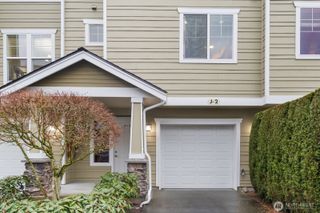 15 164th Street SW #J2, Bothell, WA 98012