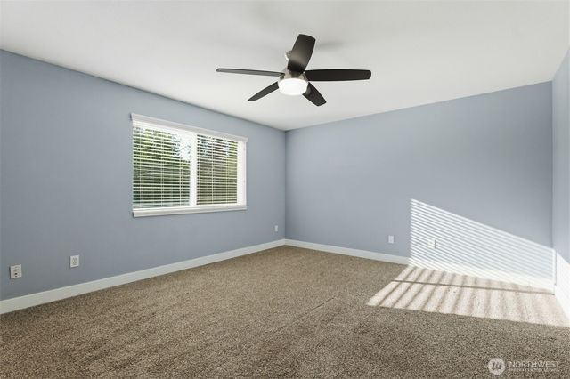 12817 Kapowsin Highlands Drive E, Graham, WA 98338