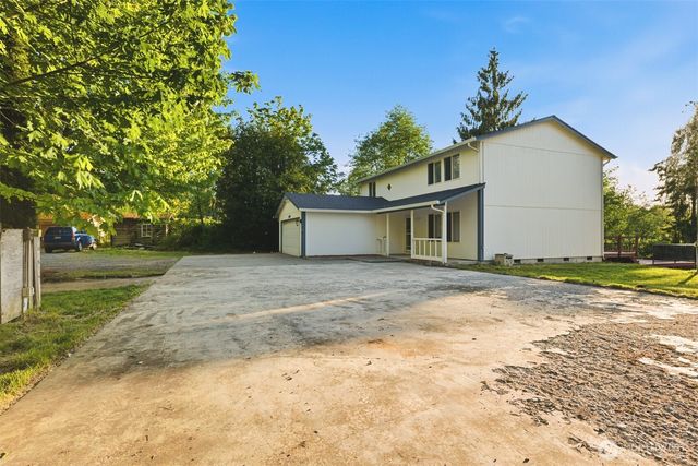12817 Kapowsin Highlands Drive E, Graham, WA 98338