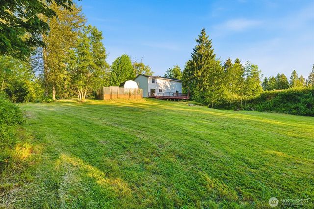 12817 Kapowsin Highlands Drive E, Graham, WA 98338