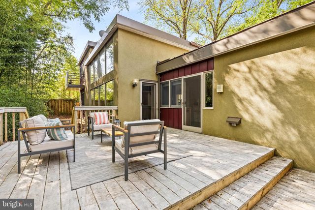 205 MANNAKEE ST, Rockville, MD 20850