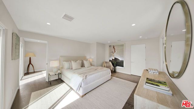 11601 Bellagio Road, Los Angeles, CA 90049