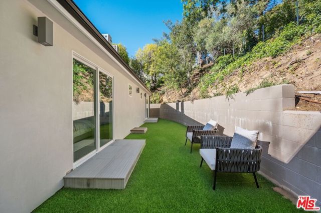 11601 Bellagio Road, Los Angeles, CA 90049