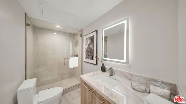 11601 Bellagio Road, Los Angeles, CA 90049