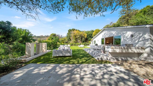 11601 Bellagio Road, Los Angeles, CA 90049