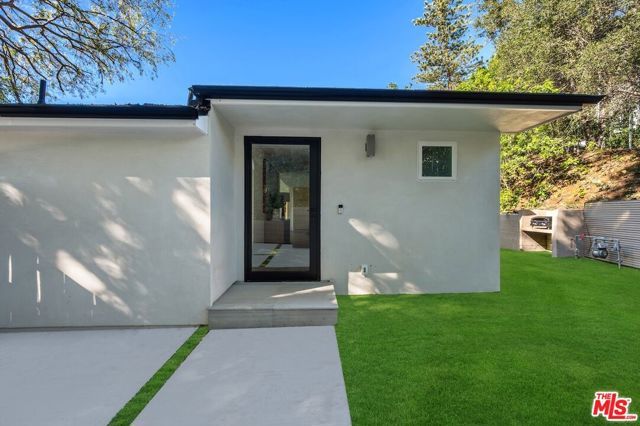 11601 Bellagio Road, Los Angeles, CA 90049