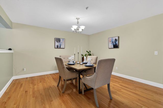 15 Shaker Heights Lane, Chester, NH 03036