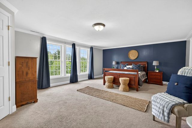 15 Shaker Heights Lane, Chester, NH 03036