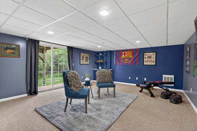 15 Shaker Heights Lane, Chester, NH 03036