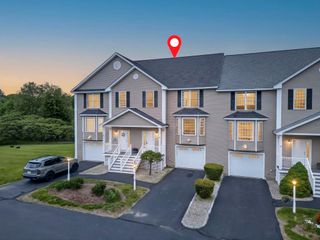 15 Shaker Heights Lane, Chester, NH 03036