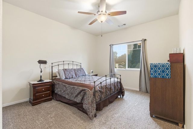 1184 River Ave, Oakdale, CA 95361