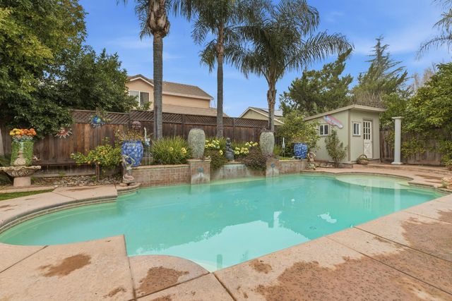 1184 River Ave, Oakdale, CA 95361