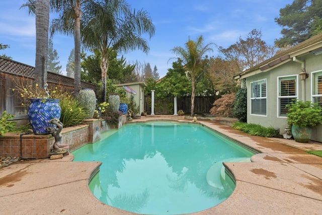 1184 River Ave, Oakdale, CA 95361