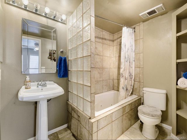11268 Glenmoor Cir, Parker, CO 80138