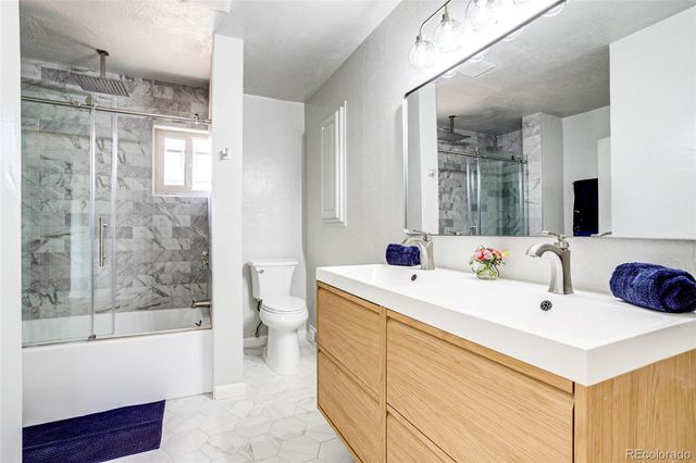 1010 E Dartmouth Avenue, Englewood, CO 80113