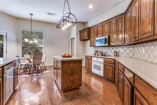 8020 Bridge Street, North Richland Hills, TX 76180