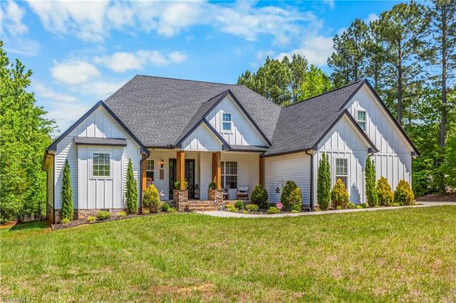 4320 Mount Gilead Church Road, Sophia, NC 27350