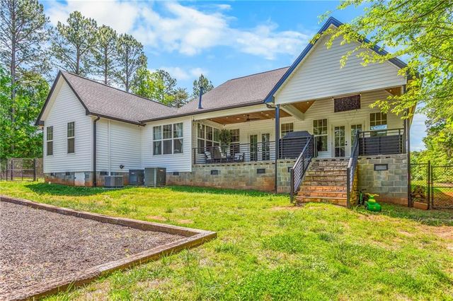 4320 Mount Gilead Church Road, Sophia, NC 27350