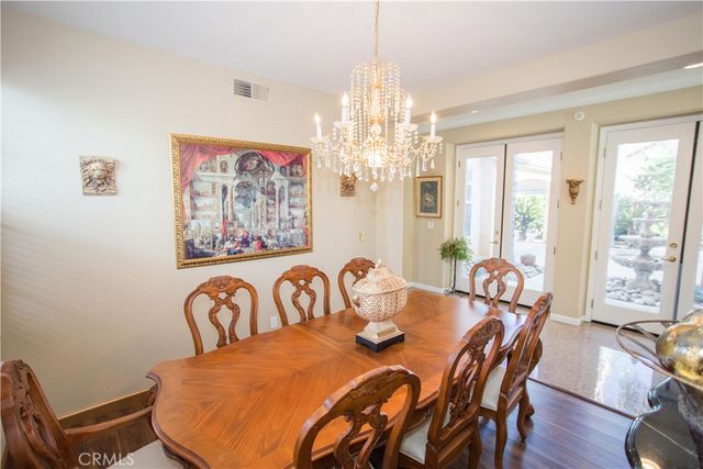 4797 N Pinebury, Clovis, CA 93619