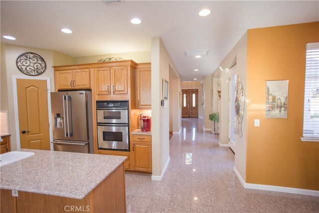4797 N Pinebury, Clovis, CA 93619