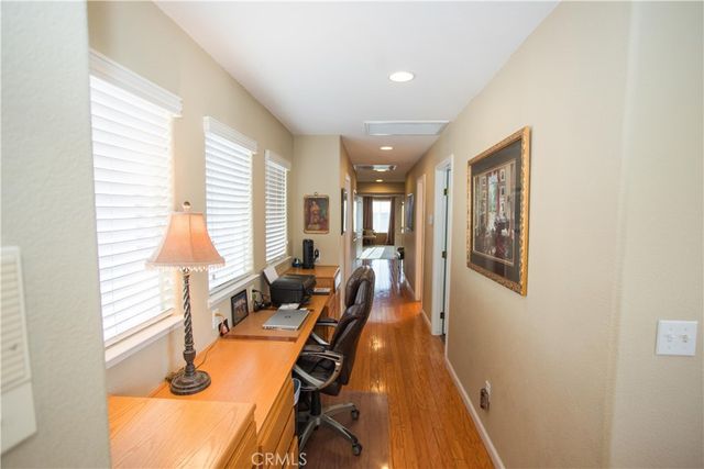 4797 N Pinebury, Clovis, CA 93619