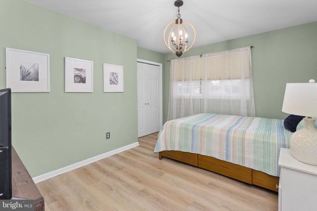 1108 ESTATES BLVD, Hamilton, NJ 08690